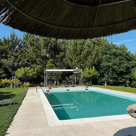 Casa De Sequeiro * Grovelas