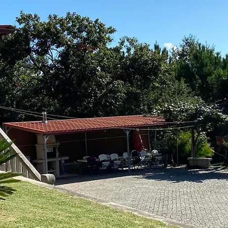 Casa De Sequeiro * Grovelas
